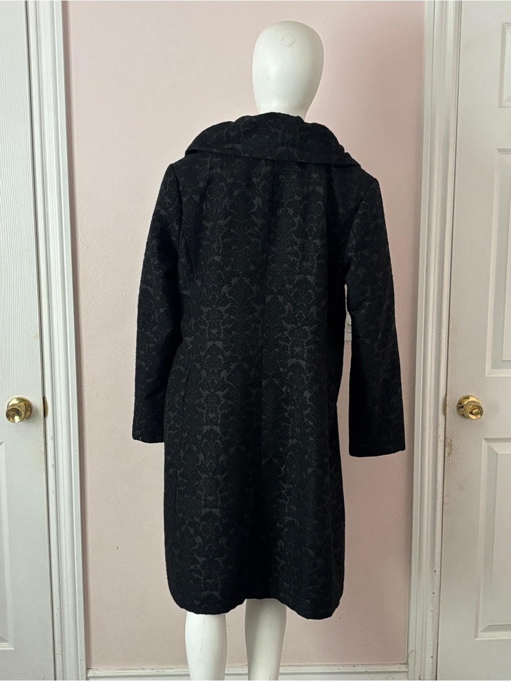 Ivanka Trump Black Damask Jacquard Ruffle Collar Wool Blend Long Coat M/L⁠ - Picture 3 of 7